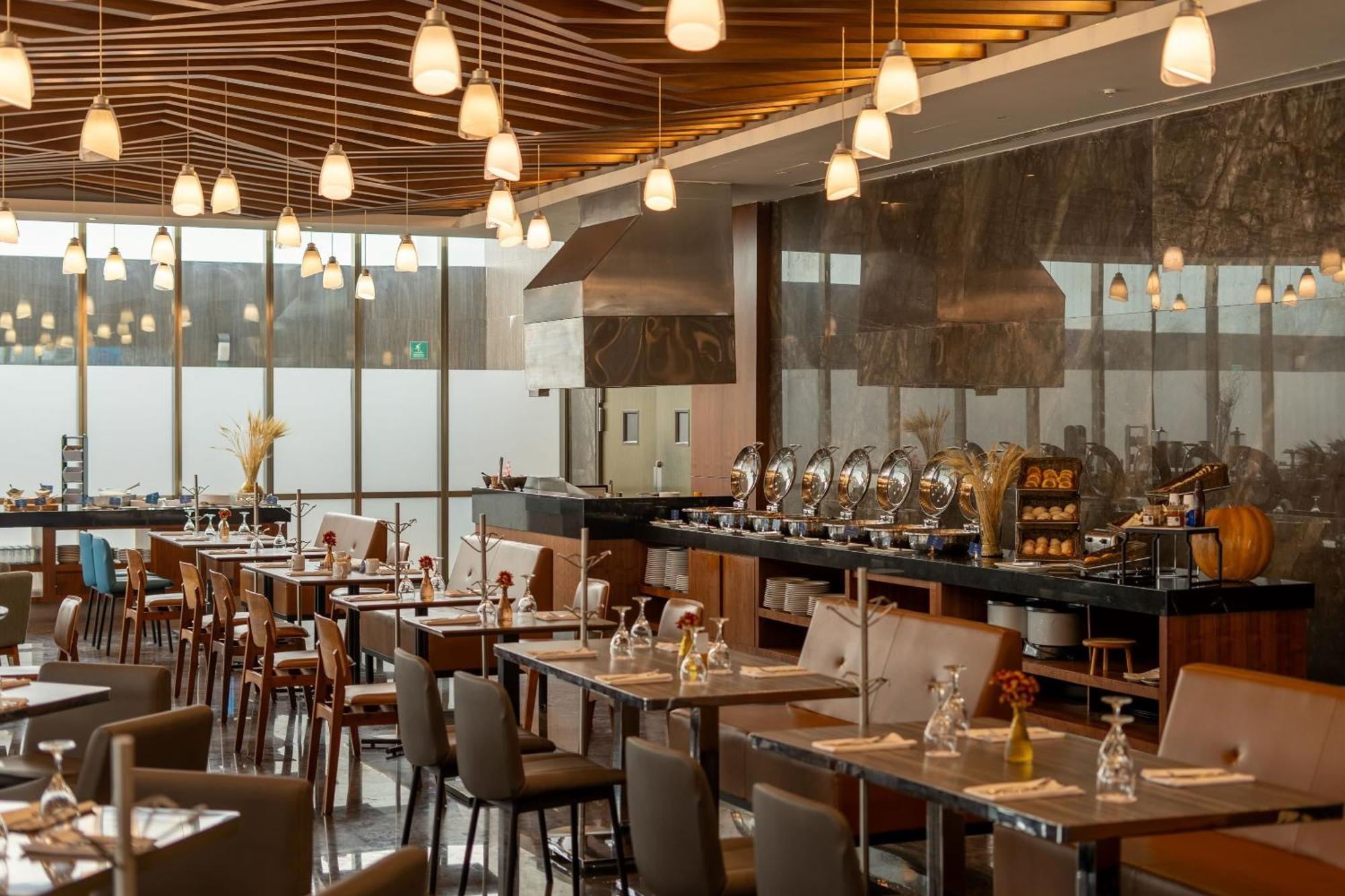 Camino Real Fashion Drive Monterrey Ξενοδοχείο San Pedro Garza Garcia Εξωτερικό φωτογραφία The restaurant